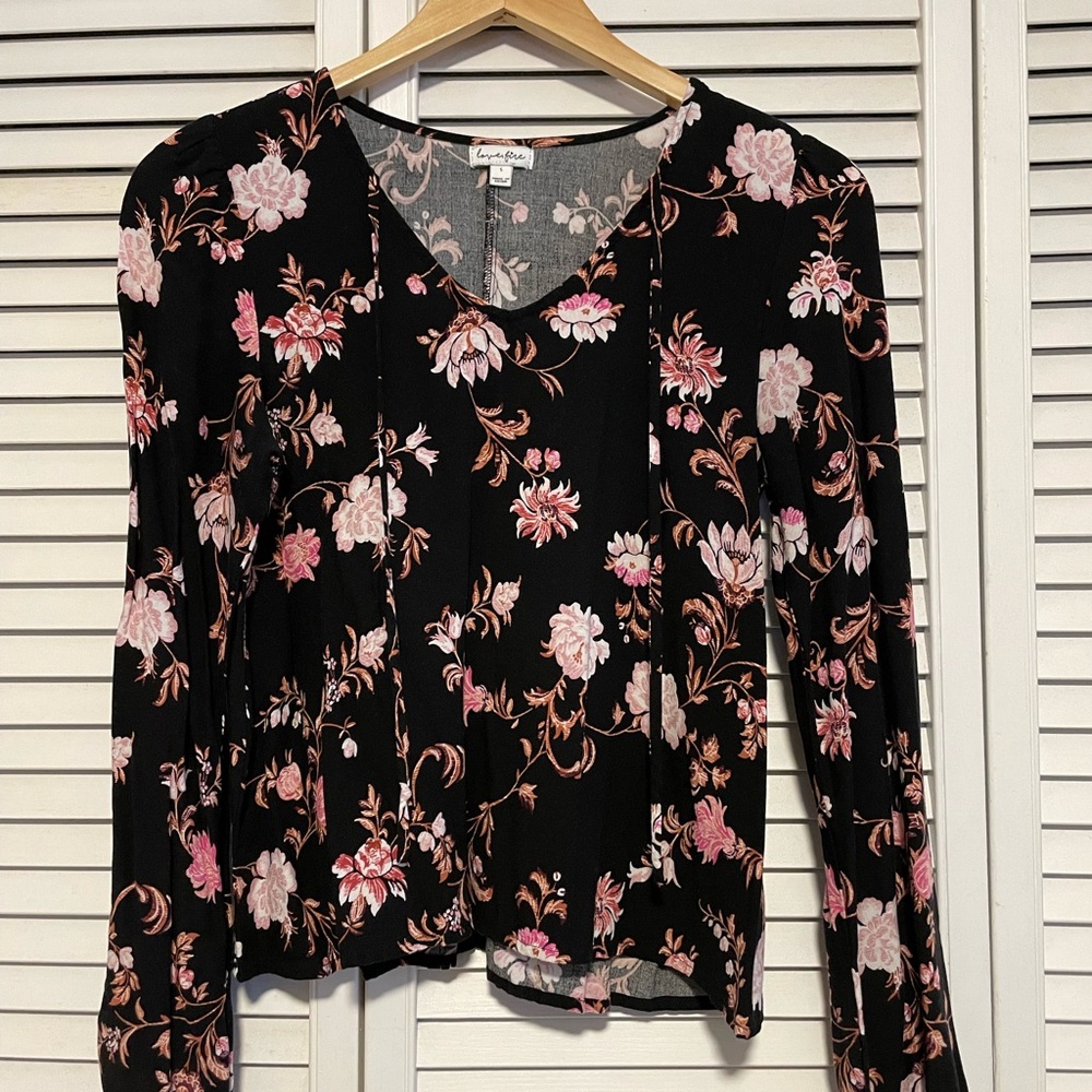 Floral Black and Pink Long Sleeve Top